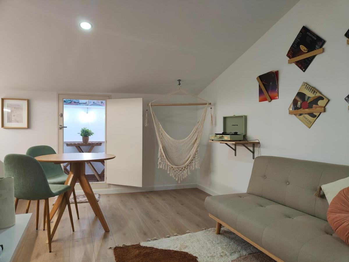 Wood Essence Apartment - Cozy Balcony Coimbra Eksteriør billede