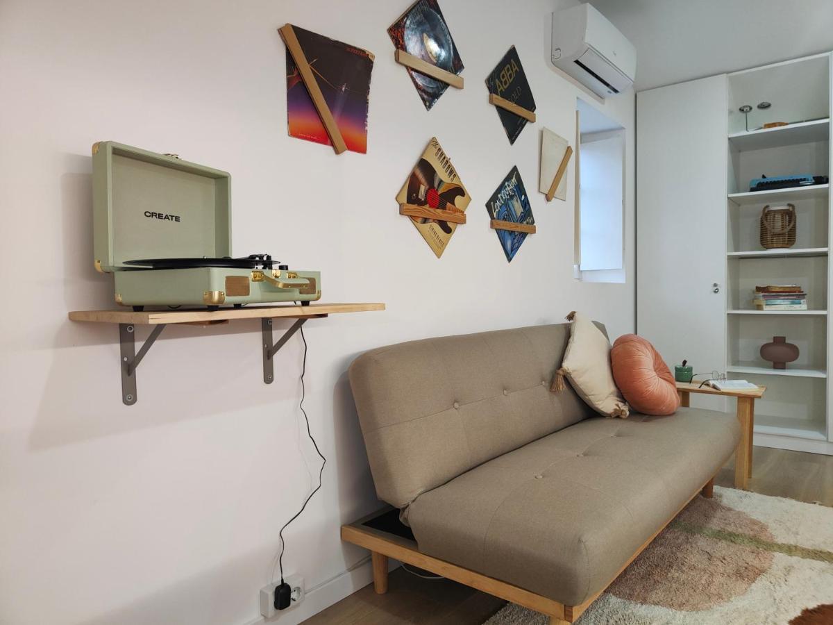Wood Essence Apartment - Cozy Balcony Coimbra Eksteriør billede